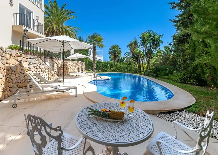 Appartement 4 Bdrm Andalusian W Cinema & Sea Views Marbellac